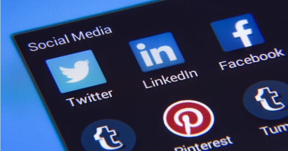 Social_media_facebook