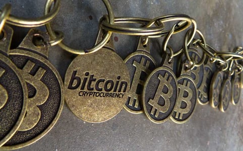 bitcoinchain-15047469432_b56e6f6612_k-httpswww_flickr_comphotosbtckeychain15047469432-3